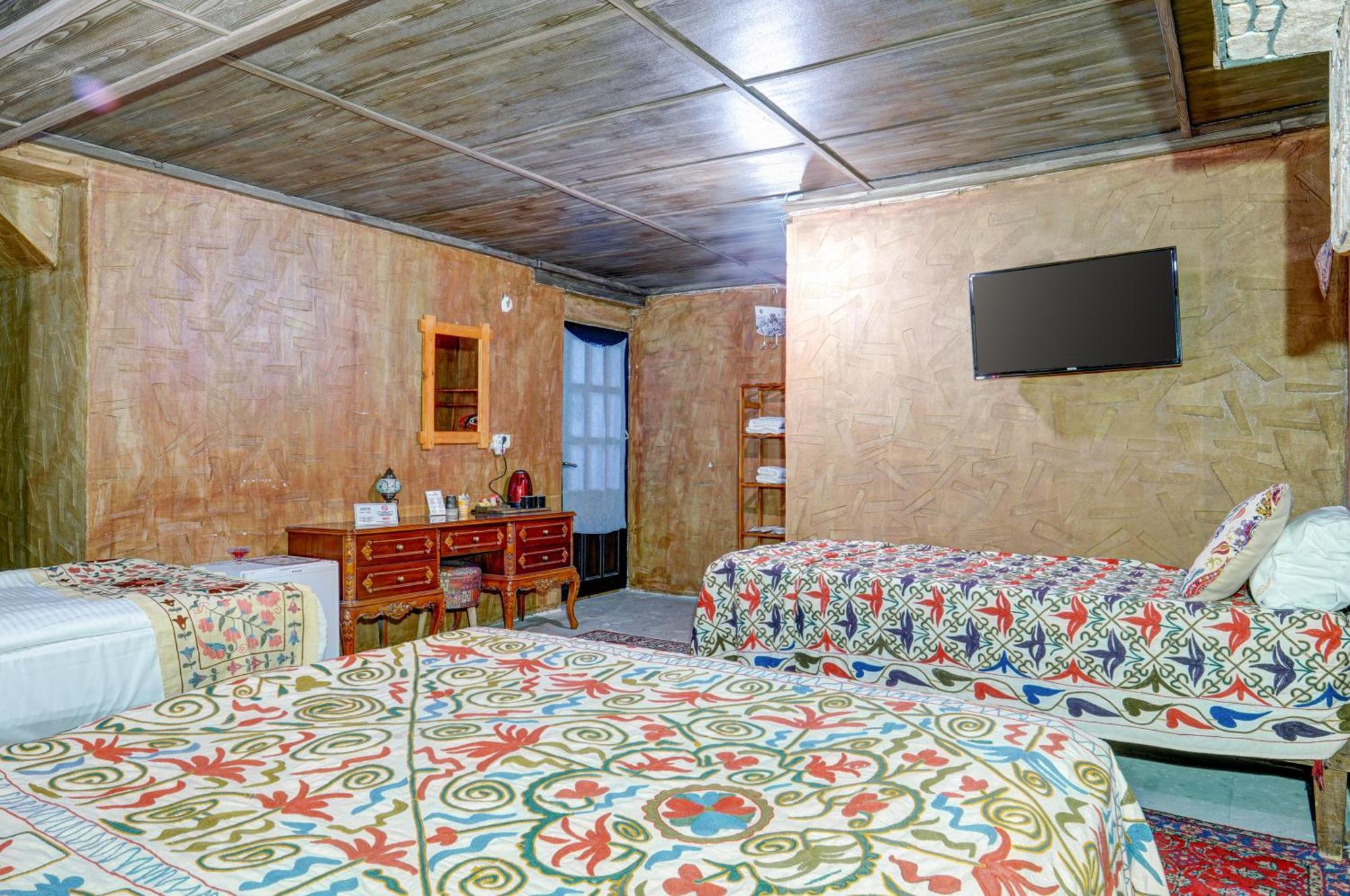 アヴァノス Atax Cave House Bed & Breakfast エクステリア 写真